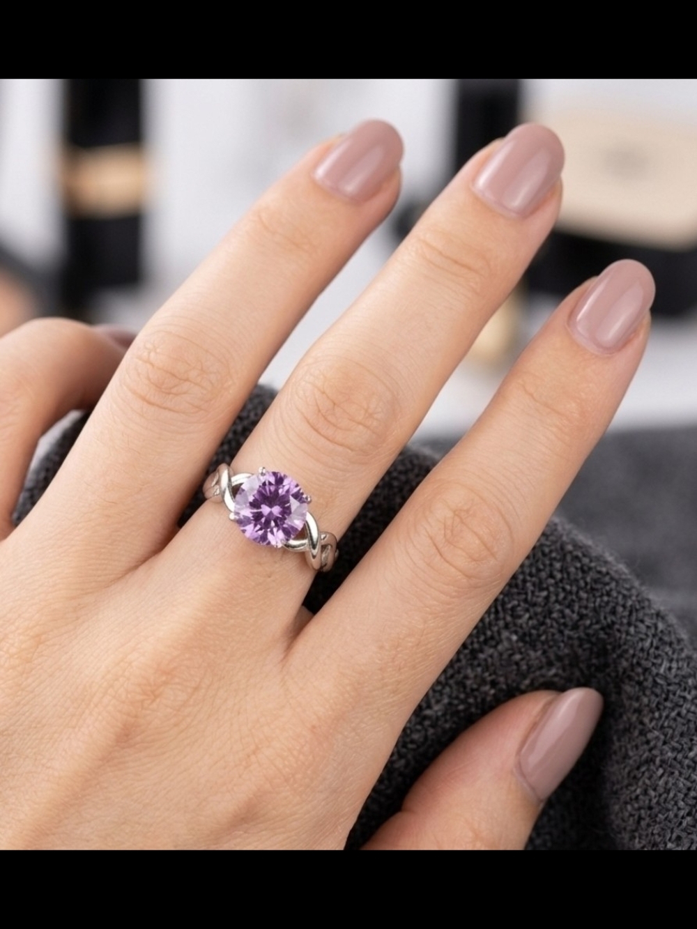 925 Sterling Silver Intertwined Vine Ring with Faux Purple Amethyst
